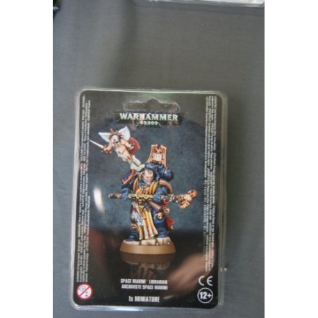 ARCHIVISTE SPACE MARINE 